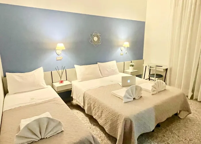 Alfa Hotel 2*